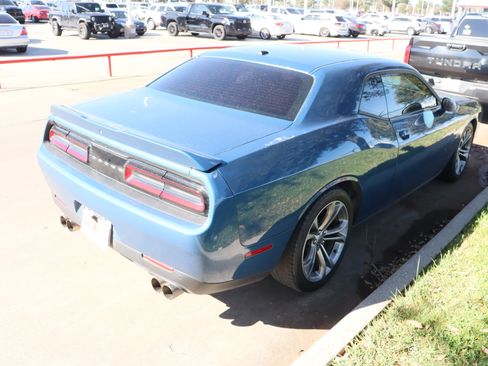 Used 2020 Dodge Challenger R/T image 10