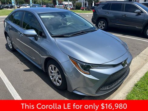 Used 2021 Toyota Corolla LE FWD image 9
