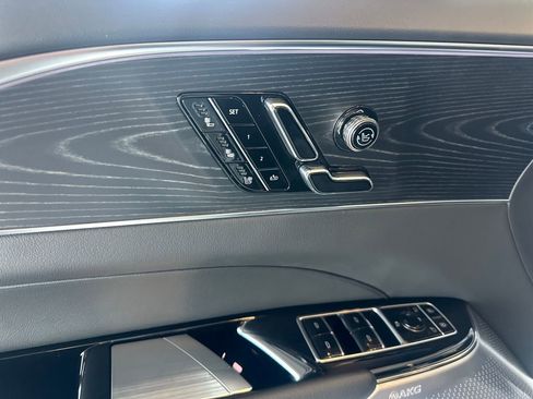 New 2026 Cadillac Lyriq Premium Luxury w/ LPO, Floor Liner Package AWD/4WD image 7