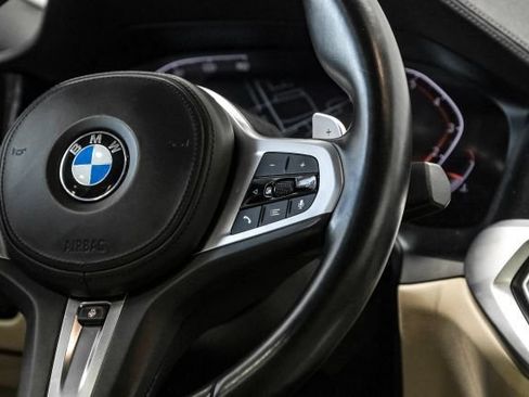 Used 2020 BMW 330i xDrive Sedan AWD/4WD image 23