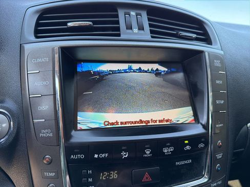 Used 2012 Lexus IS 250 image 28