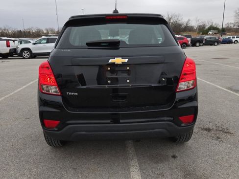 Used 2017 Chevrolet Trax LS image 4