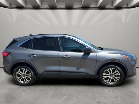 Used 2022 Ford Escape SEL w/ Technology Package AWD/4WD image 12