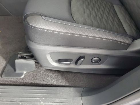 New 2026 Nissan Pathfinder SV FWD image 30