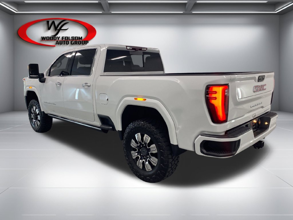 Used 2024 GMC Sierra 2500 Denali w/ Denali Reserve Package AWD/4WD image 9