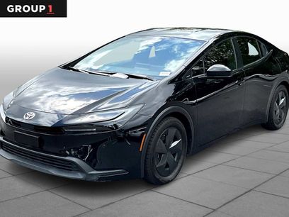 Used 2023 Toyota Prius LE