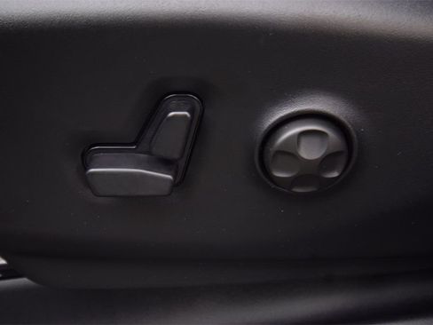 New 2026 Chrysler Pacifica Limited w/ S Appearance Package image 37