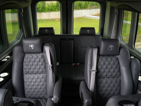 New 2026 Ford Transit 250 148 Medium Roof Extended AWD image 48