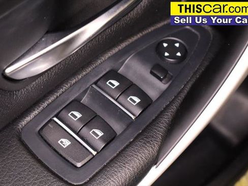 Used 2017 BMW 320i Sedan image 34