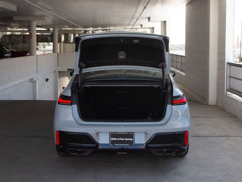 Certified 2025 BMW 760i xDrive w/ Executive Package image 26