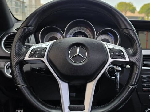 Used 2013 Mercedes-Benz C 250 Sedan image 26