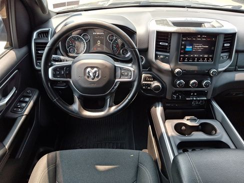 Used 2019 RAM 1500 Big Horn AWD/4WD image 12