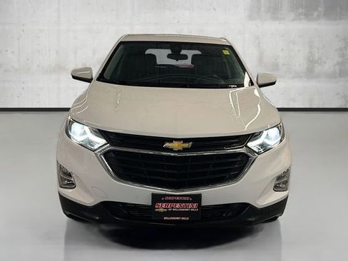 Used 2020 Chevrolet Equinox LT image 2
