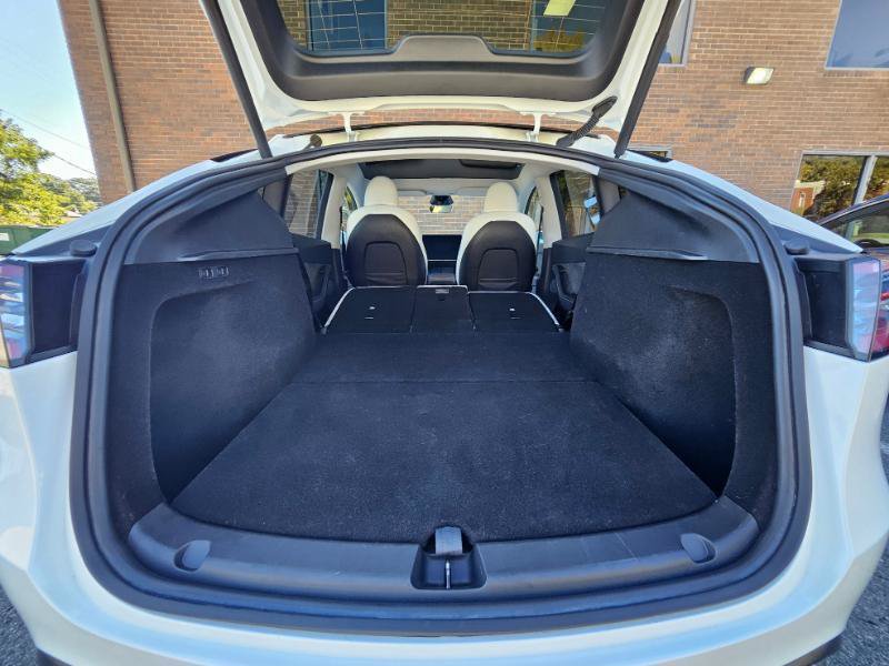 Used 2023 Tesla Model Y AWD image 72