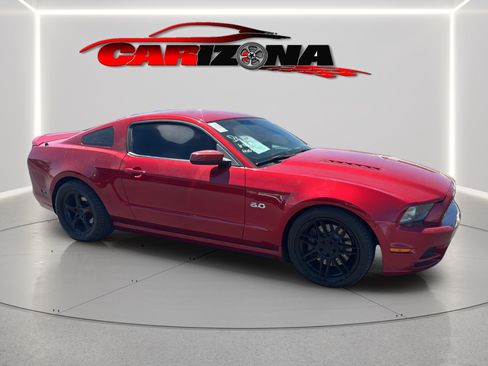 Used 2013 Ford Mustang GT RWD image 2