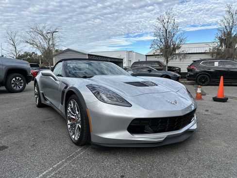 Used 2015 Chevrolet Corvette Z06 w/ 3LZ Preferred Equipment Group image 8