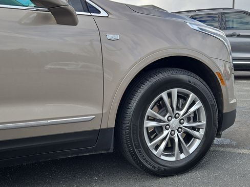 Used 2022 Cadillac XT5 Premium Luxury image 11