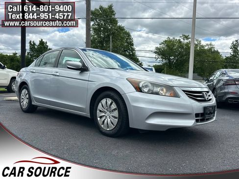 Used 2011 Honda Accord LX image 3
