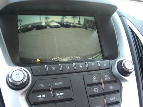 Used 2013 GMC Terrain SLE w/ Chrome Package image 23