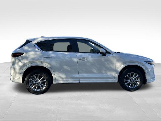 Used 2025 MAZDA CX-5 AWD 2.5 S w/ Select Package image 17