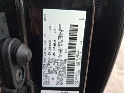 Used 2024 Toyota Tundra Platinum w/ TRD Off-Road Package AWD/4WD image 84