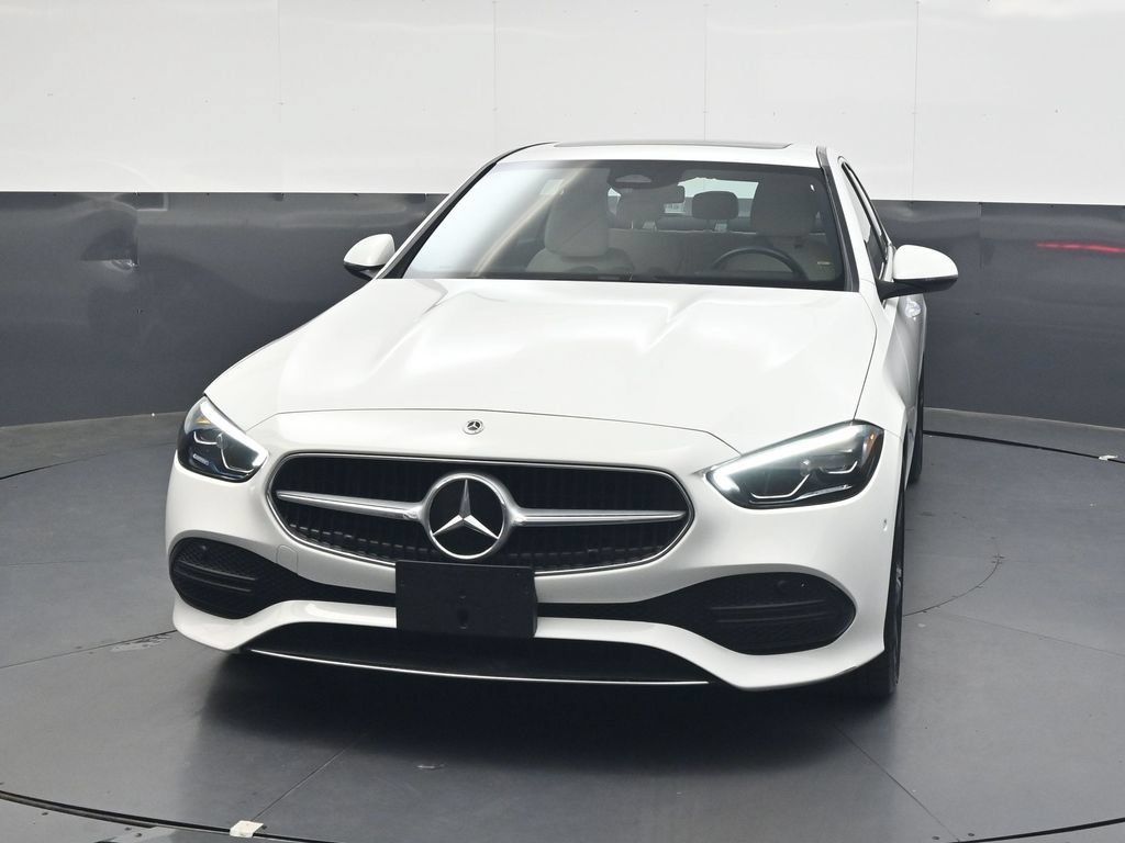 Used 2025 Mercedes-Benz C 300 Sedan image 13