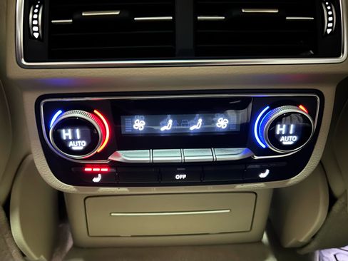 Used 2017 Audi Q7 3.0T Premium Plus image 23