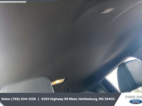 Used 2025 Toyota Tacoma TRD Sport image 17