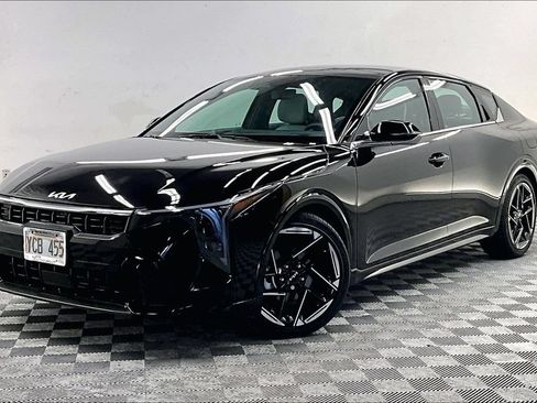 Used 2025 Kia K4 GT-Line w/ GT-Line Premium Package FWD image 1