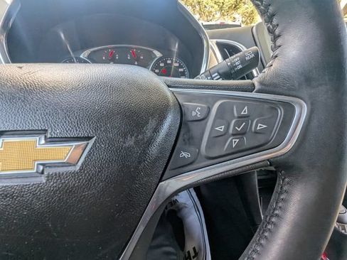 Used 2019 Chevrolet Equinox LT FWD image 20