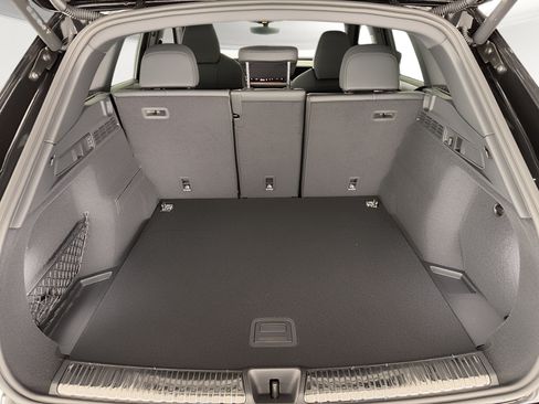 New 2026 Audi SQ5 Premium Plus AWD/4WD image 13