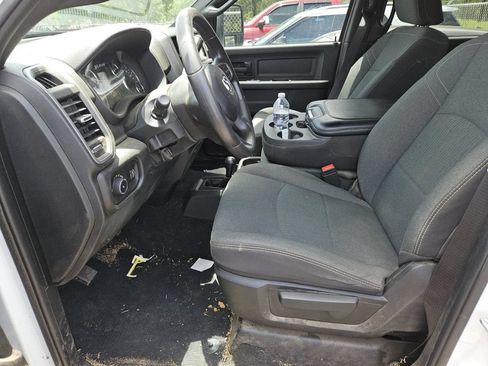 Used 2024 RAM 3500 Tradesman w/ Chrome Appearance Group AWD/4WD image 8