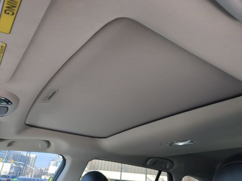 Used 2020 Subaru Outback Onyx Edition XT w/ Popular Package #2 image 17