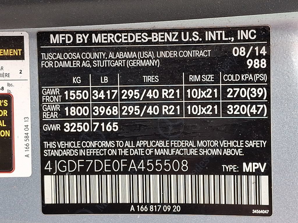 Used 2015 Mercedes-Benz GL 550 4MATIC image 36