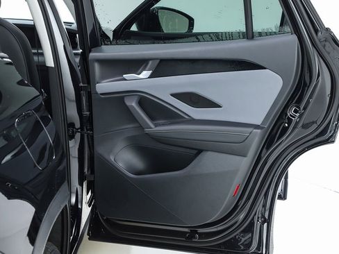 New 2026 Volkswagen Tiguan SE image 31