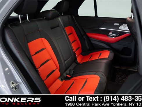 Used 2024 Mercedes-Benz GLE 53 AMG 4MATIC image 35