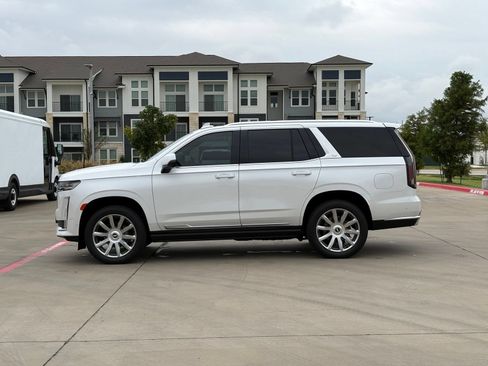 Used 2023 Cadillac Escalade Premium Luxury Platinum AWD/4WD image 4