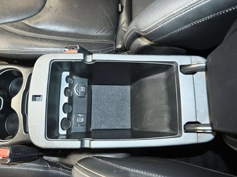 Used 2016 Jeep Cherokee Latitude FWD image 19