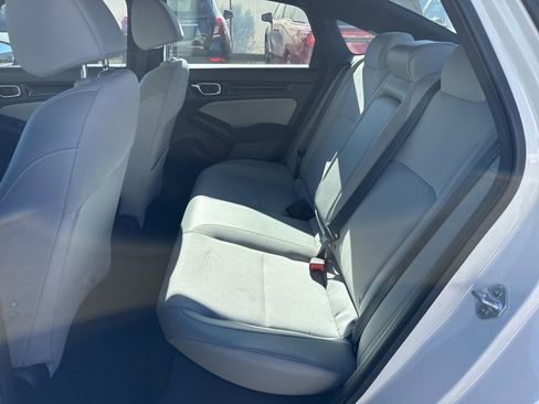 Used 2025 Honda Civic Sport image 10