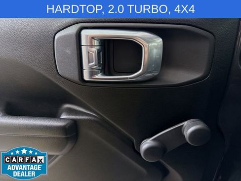 Used 2021 Jeep Wrangler Sport AWD/4WD image 17