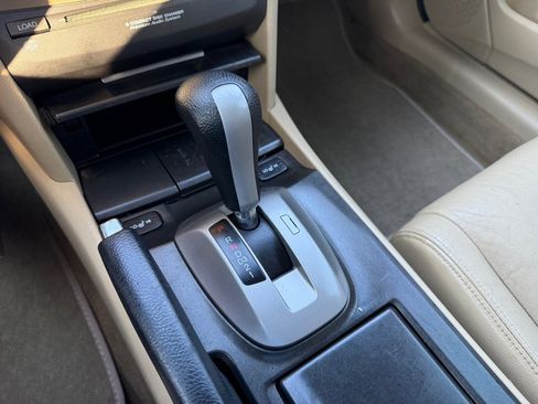 Used 2012 Honda Accord EX-L image 29