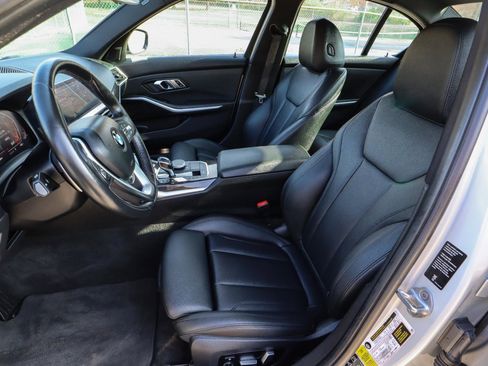 Used 2019 BMW 330i xDrive 330i xDrive w/ Convenience Package image 39