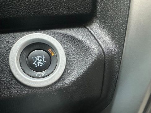 Used 2018 RAM 2500 Laramie w/ Protection Group image 40