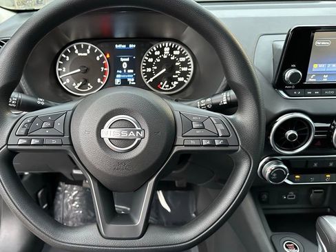 New 2025 Nissan Sentra S image 13