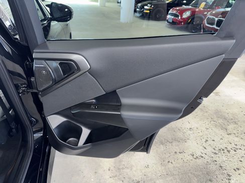 Used 2025 BMW X3 M50 w/ Premium Package image 11