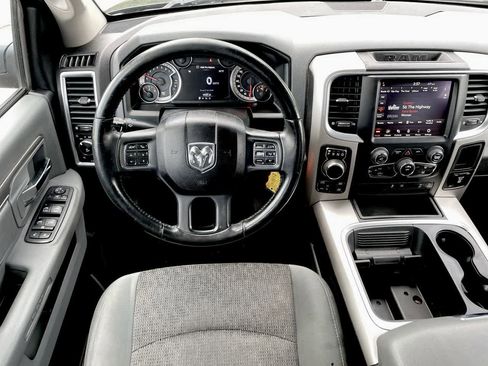 Used 2018 RAM 1500 Big Horn AWD/4WD image 11