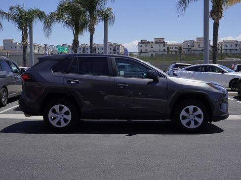 Used 2025 Toyota RAV4 LE FWD image 3
