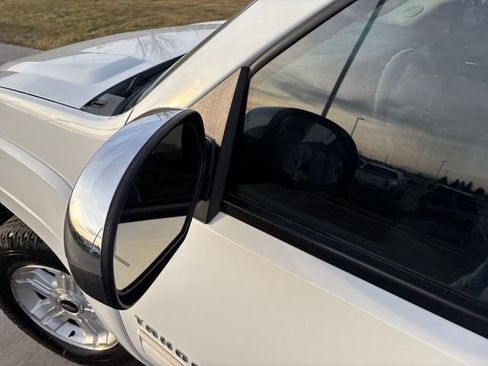 Used 2010 Chevrolet Tahoe LT w/ Luxury Package image 30