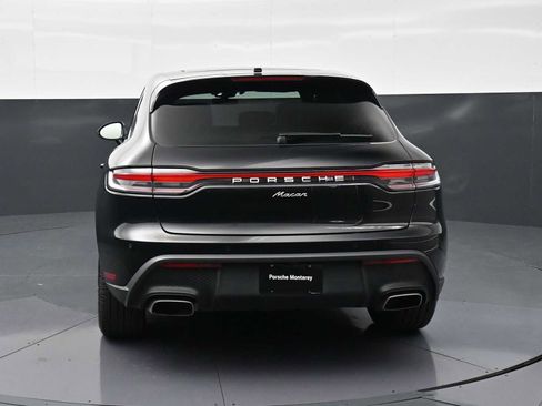 Certified 2024 Porsche Macan AWD/4WD image 22