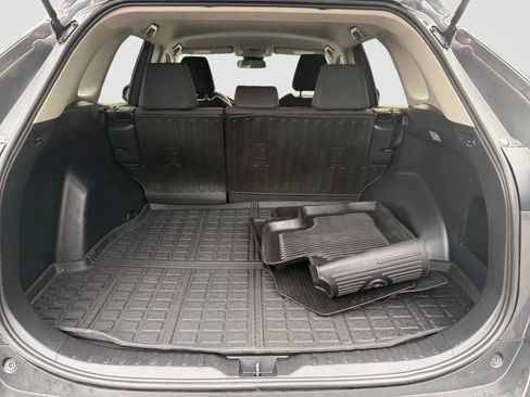 Used 2019 Toyota RAV4 LE w/ All Weather Liner Package AWD/4WD image 16